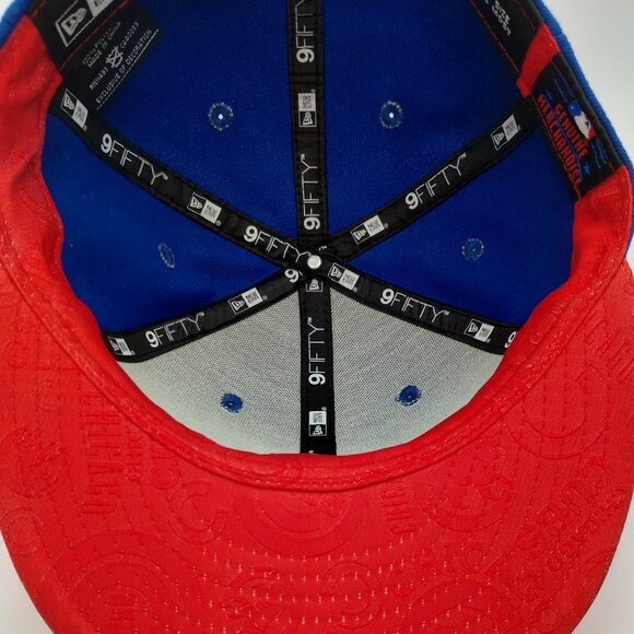 New Era Chicago Cubs Embossed Bill Hat - Picture 7 of 12
